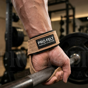 Sangles de levage en cuir suédé de qualité supérieure avec logo personnalisé, sangles de poignet robustes pour la musculation et le powerlifting - Product Image 3