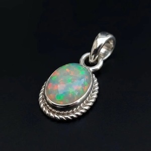 Pendentif en opale d'Éthiopie naturelle, argent sterling 925, collier avec pierre précieuse naturelle, pendentif unique, bijoux bohèmes, cadeau pour elle - Product Image 5