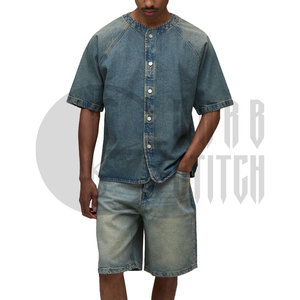 Conjunto de camiseta y pantalones cortos de mezclilla para hombre, estilo vintage, informal, de dos piezas, estilo streetwear de verano, cuello redondo, color sólido - Product Image 4
