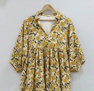 Robe midi bohème élégante et unique pour femme, respirante, écologique, à manches bouffantes, imprimé floral, pour l'été, le printemps et l'automne - Product Image 3