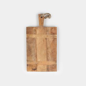 Tabla de cortar de madera maciza hecha a mano para la preparación de carne y verduras en la cocina. - Product Image 2