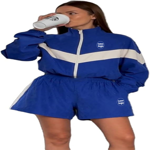 Conjuntos Deportivos Personalizados para Mujer, Chaqueta Cortavientos y Pantalones Cortos Deportivos con Bolsillos, Chándal Deportivo Holgado para Mujer - Product Image 1