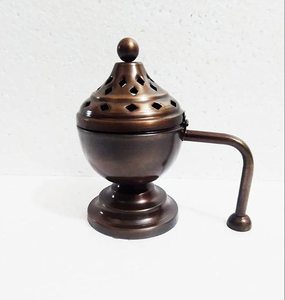Quemador de Incienso Metálico de Alta Calidad a Precios de Mayoreo, Quemador de Bakhoor con Tamaño y Forma Personalizados, Hierro Metálico con Asa, Acabado Negro - Product Image 1