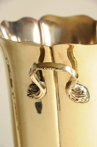 Seau à champagne en laiton à pétales cannelés, fait main, avec doubles poignées, refroidisseur à glace haut de gamme, élégant refroidisseur à vin, décoration de bar - Product Image 5