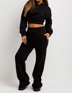 Women's <b>Black</b> High Waist Loose Fit Sweatpants With Side Pockets Elastic Waist Full Length Solid Color Autumn Casual Joggers - Product Image 1