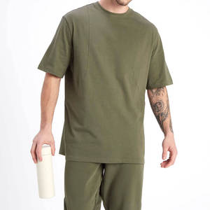 T-shirt pour homme 100% coton, luxe, 300 GSM, unisexe, col mock, personnalisable avec logo, vente en gros - Product Image 1