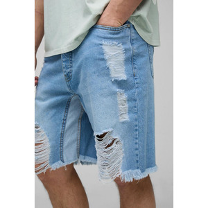 Pantalones cortos de mezclilla azul claro fuertemente triturados para hombres Ropa de calle con dobladillo crudo personalizado Jorts Summer Hip Hop Loose Fit Urban Fabricante OEM - Product Image 3