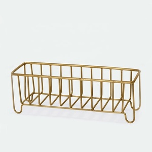 Étagère de rangement rectangulaire en métal avec finition laiton, design minimaliste pour l'organisation des articles de cuisine, type sur pied, un seul niveau - Product Image 5