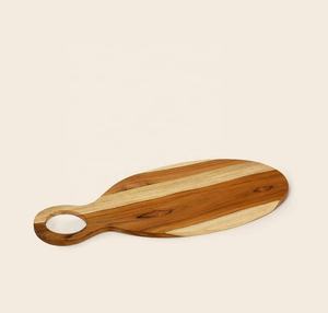 Vente chaude Écologique Planche à découper en bois découpé à la main pour la maison Hôtel Restaurant Utilisation en gros disponible - Product Image 1