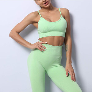 Nouveau design, ensemble de yoga pour femme avec logo frontal, service OEM, tenue active 2 pièces respirante et écologique, effet push-up fessier - Product Image 4