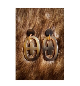 Boucle d'oreille en corne de buffle de la plus haute qualité et produit en corne polie naturelle, prix personnalisé, boucle d'oreille en corne véritable 100% - Product Image 1