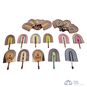 [MEJOR VENTA] |   Abanico de mano hecho a mano con hierba marina, estilo vintage, para colgar en la pared, arte de Vietnam. - Product Image 1