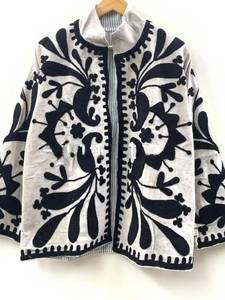 Chaqueta Bomber de Terciopelo de Alta Calidad para Mujer, Bordado Floral Suzani Hecho a Mano, Estilo Boho Chic, Reversible, Regalo de Invierno para Ella - Product Image 1