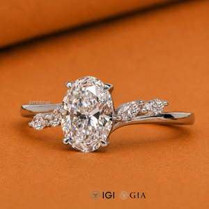Bague de fiançailles en diamant de laboratoire ovale de 1,00 carat, certifiée IGI, pierres latérales marquise, or blanc ou platine, cadeau fait main - Product Image 2