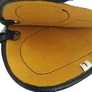 Gants de fauconnerie en daim imperméables avec poignées pour la chasse en extérieur et la capture d'animaux – Personnalisables - Product Image 6