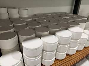 Tarro de cerámica mate personalizado para velas de 80/100/220/325ml con tapa, contenedor de terracota para velas al por mayor - Sra. Tarina - Product Image 3