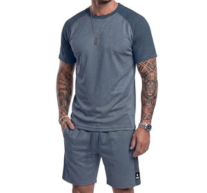 ชุดเซ็ตเสื้อยืดแขนสั้นกางเกงขาสั้นลำลองสำหรับผู้ชาย ขายส่ง เหมาะสำหรับวันหยุดและสวมใส่ในชีวิตประจำวัน - Product Image 2