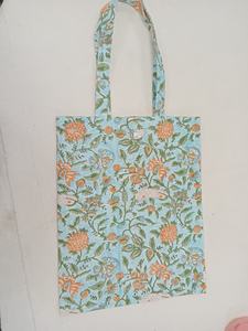 Bolsos Tote de Lona Artesanal Resistentes, Tejidos, con Cierre de Cremallera Bordado Personalizado, Estilo Femenino, Bolsos Tote Sostenibles con Estampado de Bloques - Product Image 3