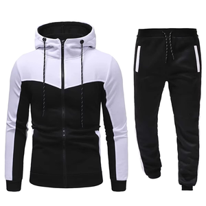 Ensemble survêtement homme personnalisé avec logo, sweat à capuche zippé noir et blanc, pantalon de jogging en molleton, deux pièces, streetwear, sportswear - Product Image 1