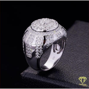 Bague pour homme en argent 925 de qualité supérieure avec diamant de laboratoire et grappe ronde, pour les acheteurs de bijoux en gros - Product Image 3