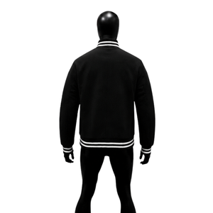 Chaqueta universitaria de lana negra para hombre, chaqueta de béisbol personalizada con letras, cuello, puños y dobladillo acanalados con rayas blancas y cierre clásico a presión. - Product Image 2