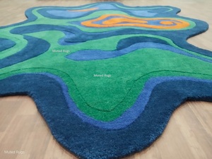 Alfombra de Lana Tufted con Forma Abstracta Personalizada, Azul, Verde, Naranja, Alfombra Moderna Irregular, Alfombra de Diseño Hecha a Mano para Sala de Estar - Product Image 5