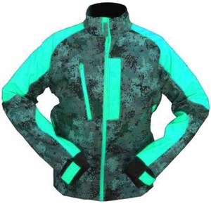 Veste de chasse pour homme en softshell marron à imprimé léopard respirante à capuche avec poches pour une utilisation en plein air en hiver - Product Image 3