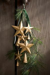 Adorno de pared de estrella colgante de hierro forjado, diseñado para hogares elegantes y decoraciones festivas. - Product Image 1