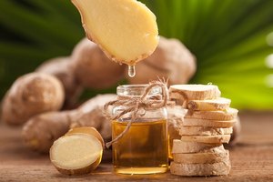Sérum Huile Capillaire au Gingembre Anti-Chute, Nourrissant, Biologique, Naturel, Rafraîchissant, Végétalien, Soin du Cuir Chevelu, Marque Blanche - Product Image 4