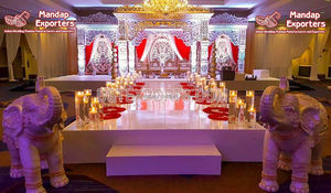 Acheter un Mandap de mariage doré au meilleur prix Mandap de mariage doré sculpté à bas prix Mandap de mariage doré abordable sculpté à la main Mandap EAU - Product Image 3