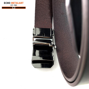 Boucle de ceinture automatique pour un réglage facile 35mm Durable et élégant - Product Image 4
