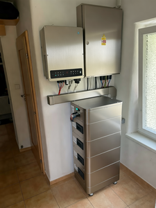 Batería de Alto Voltaje Dyness T10 de 10kwh 15kwh en Existencia en la UE, 220v 288V 37AH, Paquete de Baterías de Litio Apilables, Sistema de Almacenamiento de Energía Híbrido - Product Image 5