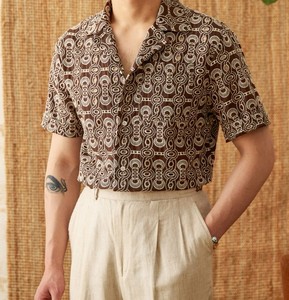 เสื้อเชิ้ตลำลองแขนสั้นพิมพ์ลายสำหรับผู้ชาย ปกพับได้ ผ้าป๊อปลิน ใส่ได้ในฤดูร้อน - Product Image 2