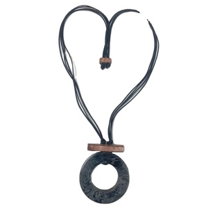 Collar con colgante de resina clásica de alta calidad, estilo Vintage con cordón de cuero, accesorio de moda para ocasiones de regalo - Product Image 1