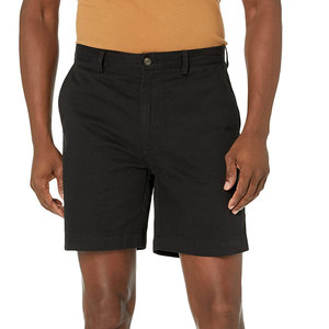 Shorts Bermuda Vintage Vert Uni en Coton pour Homme avec Cordon de Serrage et Poches, Style Décontracté, Coupe Mi-Haute - Product Image 4