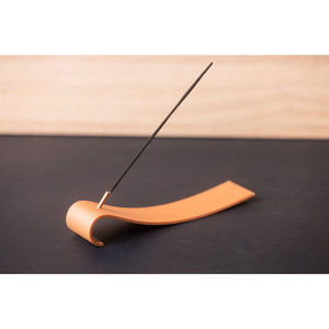 Modern Wooden <b>Incense</b> <b>Stick</b> <b>Holder</b> For Home Festive Temple Aromatherapy Use Handmade Carved Design Meditation <b>Incense</b> <b>Holder</b> - Product Image 2