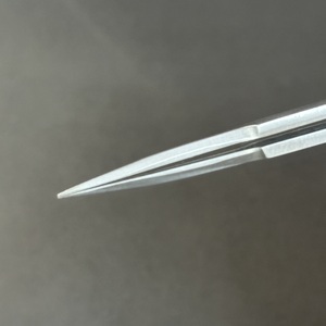 Pince à cils en acier inoxydable personnalisée avec logo Splinter, pointe pointue et affûtée pour extensions de cils - Product Image 6