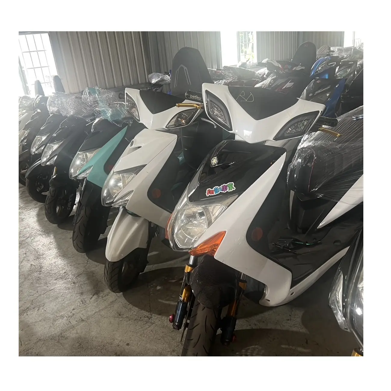 used scooter from Taiwan Kymco 250cc Gas Motorcycle Used 50cc Parts 150cc