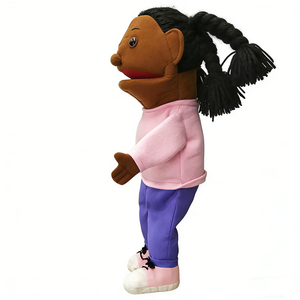 Marionetas personalizadas de cuerpo completo con forma humana, con zapatillas de lona rosas, regalo de cumpleaños de diversidad cultural para niños - Product Image 2