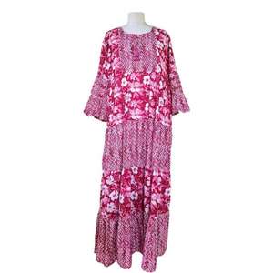 Women Eye-Catching Pink Floral Maxi <b>Dress</b> O Neck Casual <b>Dress</b> Trendy <b>Boho</b> Cotton Printed <b>Dress</b> Supplier - Product Image 3