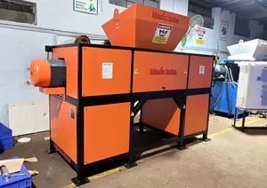 Déchiqueteuse électronique haut de gamme pour déchets électroniques, déchiqueteuse à double arbre pour ordinateurs portables, capacité de 1500 à 2000 kg/h - Product Image 5