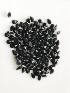 Onyx noir naturel 6x4MM, coupe poire, qualité supérieure, pierre précieuse en vrac pour la fabrication de bijoux - Product Image 2