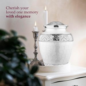 Urne funéraire élégante en laiton pour cendres humaines, récipient commémoratif durable avec couvercle sécurisé, design bohème artisanal, forme ovale - Product Image 4