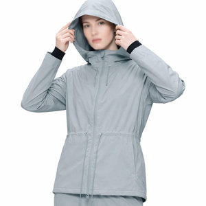 Chaqueta de Lluvia para Mujer, Servicio OEM, Tejido Premium, Impermeable, Resistente al Viento, Ligera, Chaqueta de Invierno en Venta - Product Image 6