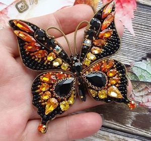 MD HANDICRAFTS MD-9568 Beautiful Embroidery <b>Art</b> Brooch with Hand-Stitched Beads and <b>Sequins</b> for Wedding Occasions - Product Image 3