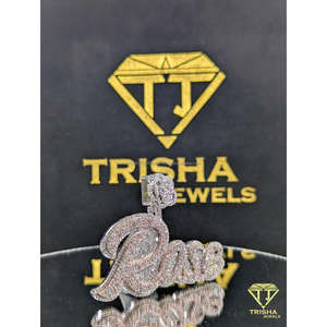 Pendentif personnalisé haut de gamme « Rose » serti de diamants Moissanite VVS en argent sterling 925, par Trisha Jewels - Product Image 2