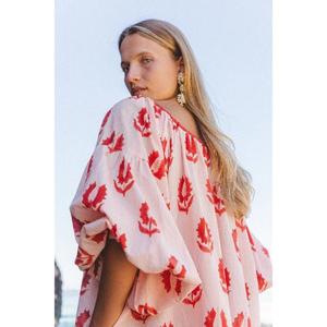 Vestido Casual de Verano Rosa Rojo con Estampado Floral Hecho a Mano, Manga Abullonada, Mini, de Algodón Tejido, Ecológico, Holgado, Corte A y Cuello en V - Product Image 3
