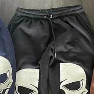 Pantalon de jogging décontracté pour homme à imprimé crâne, taille élastique avec cordon de serrage, en polyester mi-lourd, idéal pour l'automne - Product Image 2