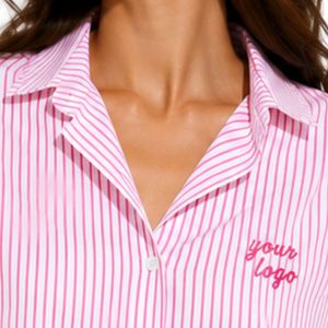 Camisa corta a rayas rosa y blanca personalizada para mujer, logotipo bordado personalizado, manga corta, abotonada, blusa informal de verano, OEM - Product Image 5