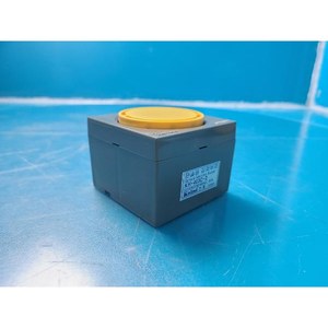 Phoenix Contact TMC 2 M1 120 8A ใช้เป็นชิ้นส่วนอุปกรณ์เซมิคอนดักเตอร์รุ่นเก่า - Product Image 2